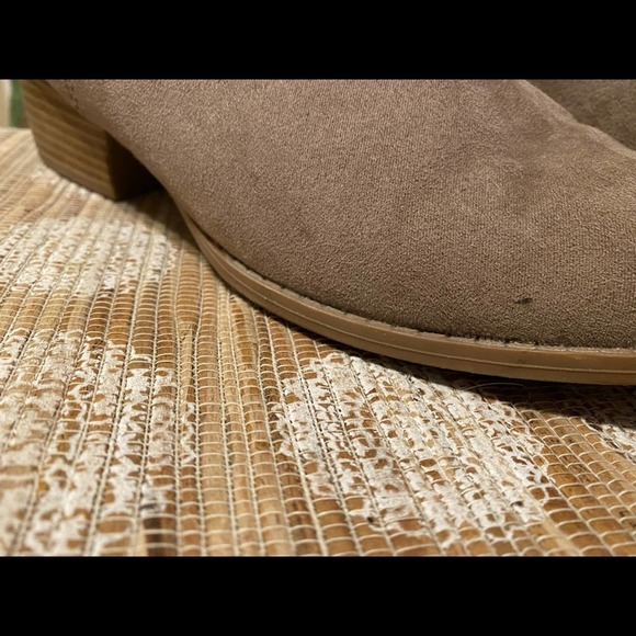 LC Lauren Conrad Mocha/Taupe Ankle Boots (Size 9&1/2) - Picture 13 of 13